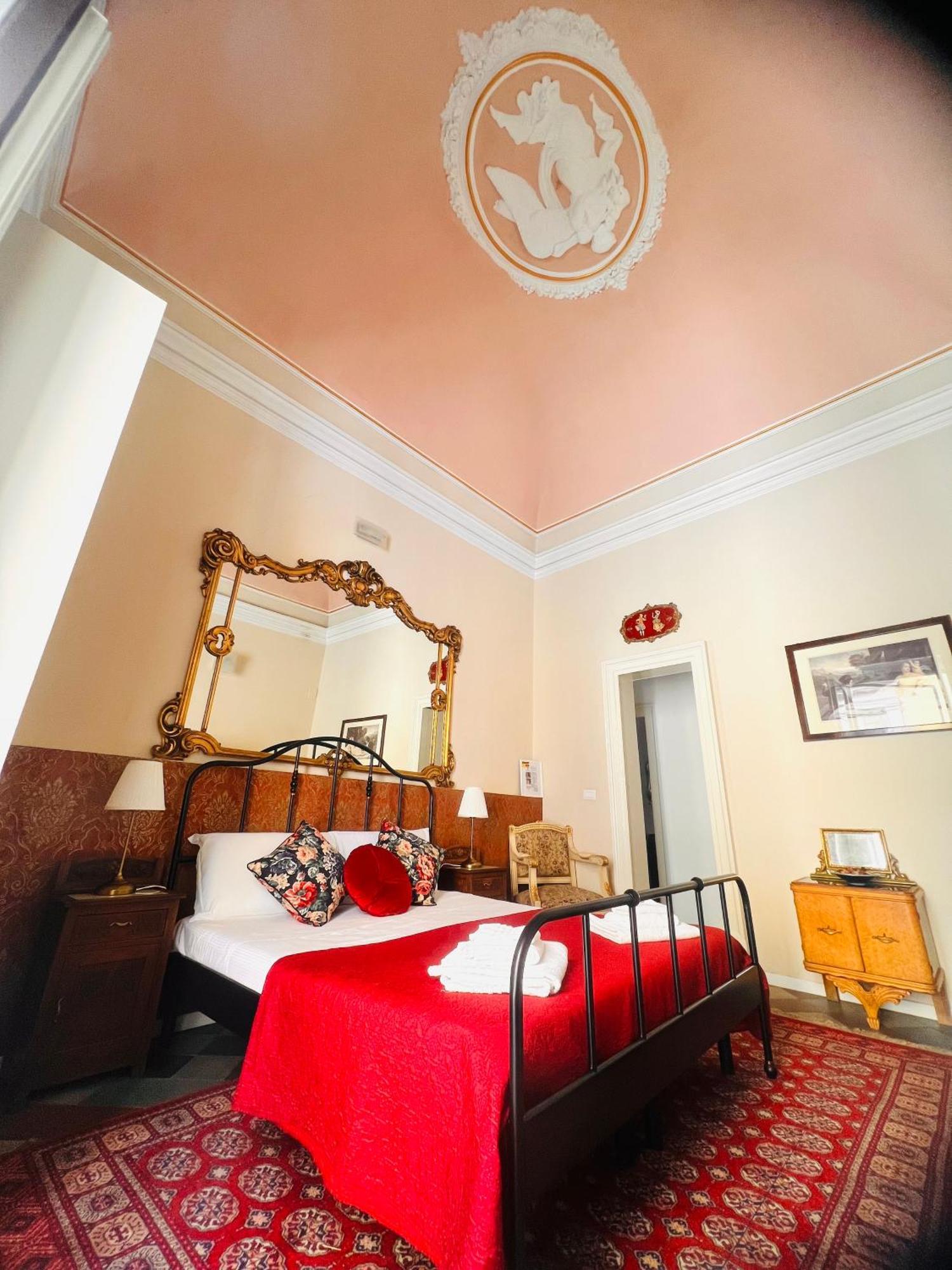 קטאניה Sofia Katane Suites מראה חיצוני תמונה